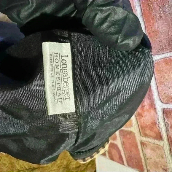 Longaberger Brown Checkered Weekender / Overnight Tote Bag - Picture 6 of 9